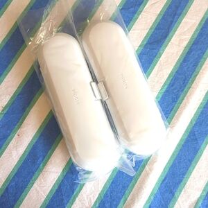 NWOT Pilips Sonicare Toothbrush Travel Case